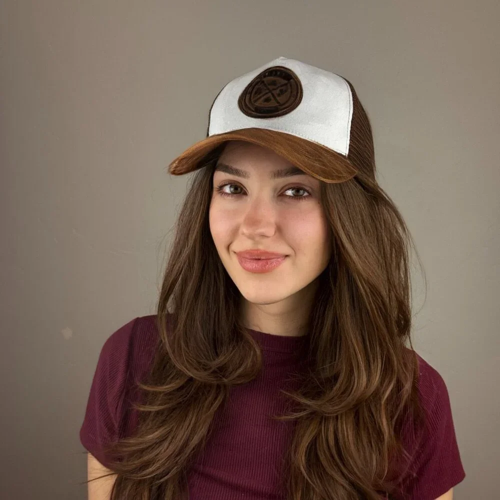 White Men's & Women's Urban Baseball Cap – Stylish & Adjustable - Picture 6 of 11